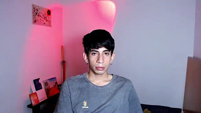 Snapshot of Zack_Kingg chatting on October 2025 03:42:02 PM Zack Kingg online show from October 2025 03:42:02 PM