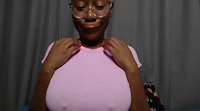 CherryOnTop22 online show from January 2025 01:41:01 AM