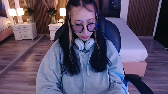 Sam mansson66 online show from November 2025 12:49:01 PM