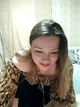 VselenaSun402 online show from May 2026 12:21:01 PM