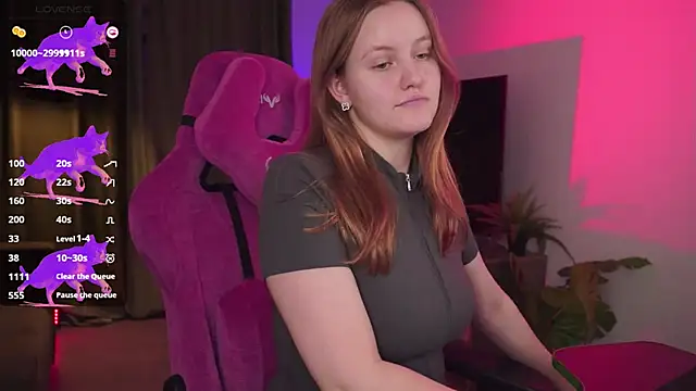 KellyPoter online show from September 2025 12:06:01 PM