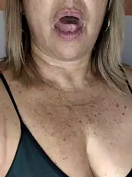 Kasandra Ho online show from January 2025 01:45:01 AM