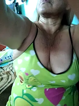 Kasandra Ho online show from February 2025 01:52:02 PM