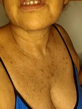 Kasandra Ho online show from March 2026 01:31:02 AM