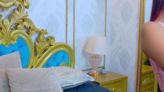 LucyLeah online show from November 2025 01:12:02 PM