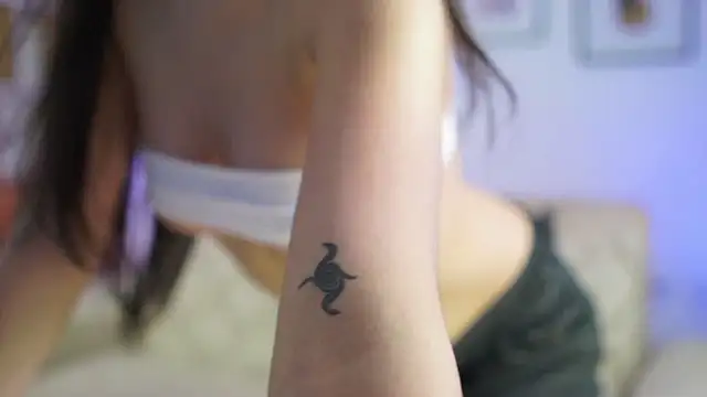 CattleyaScaly online show from December 2024 07:39:02 PM