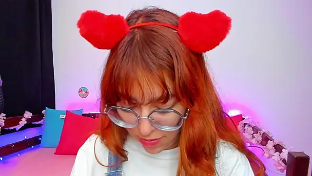 Snapshot of _Moon_Johnson chatting on September 2025 10:55:02 PM Moon Johnson online show from September 2025 10:55:02 PM