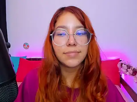 Snapshot of _Moon_Johnson chatting on September 2025 11:39:02 PM Moon Johnson online show from September 2025 11:39:02 PM