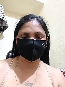Snapshot of Neha8923 chatting on May 2026 04:57:01 PM Neha8923 online show from May 2026 04:57:01 PM