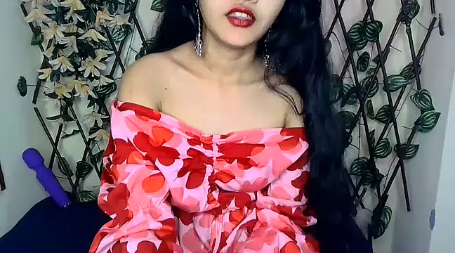 SUZY FROMUS online show from February 2025 08:42:02 PM