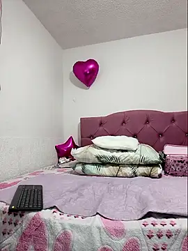 Snapshot of Melinaa-sex chatting on November 2025 10:41:02 AM Melinaa-sex online show from November 2025 10:41:02 AM