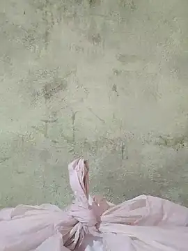 Snapshot of moreninha_hoott chatting on January 2025 12:55:01 PM moreninha hoott online show from January 2025 12:55:01 PM