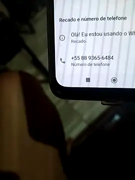 Snapshot of moreninha_hoott chatting on February 2025 12:30:02 PM moreninha hoott online show from February 2025 12:30:02 PM