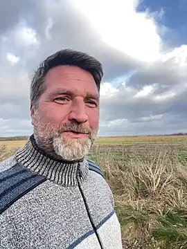 Haariglang online show from December 2024 12:38:02 PM