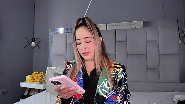 Snapshot of AliceSteel12 chatting on March 2025 03:02:02 PM AliceSteel12 online show from March 2025 03:02:02 PM