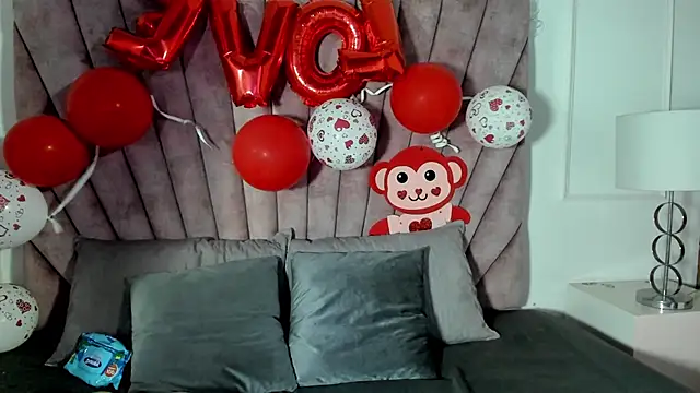 EmmaBecket2 online show from February 2026 08:49:02 PM