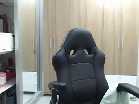 RoxanaLove9 online show from February 2025 12:11:01 AM