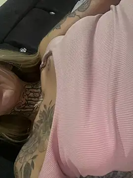 hotskinny1 online show from March 2025 02:07:02 AM