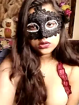 Hottyalia online show from December 2024 09:19:02 PM