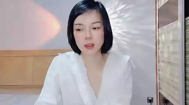 Linda-LL online show from January 2025 03:25:01 PM