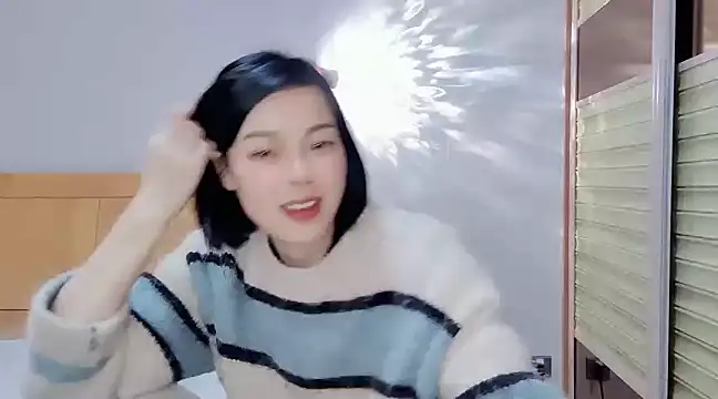 Linda-LL online show from January 2025 05:40:02 AM