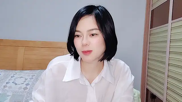 Linda-LL online show from February 2025 07:24:02 AM