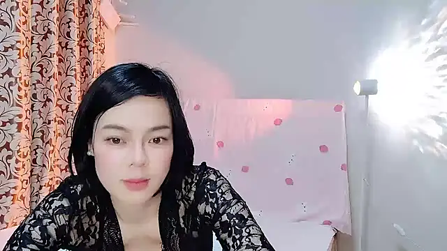 Linda-LL online show from March 2025 03:02:02 PM