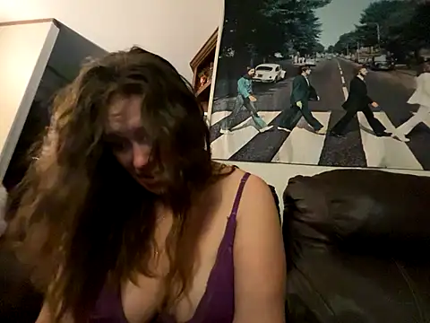 IvanaPlenty online show from October 2025 10:02:02 AM