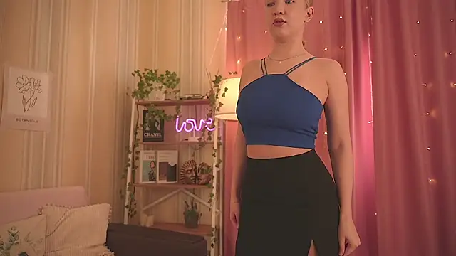 ms evasweet online show from June 2026 12:18:02 PM