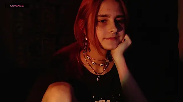 scarlettharrison09 online show from October 2025 05:33:02 PM