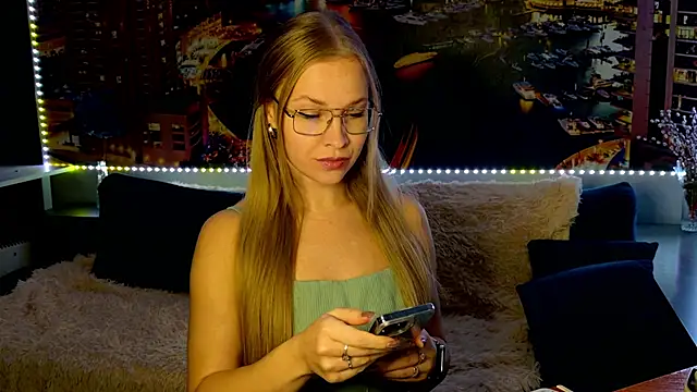 pusyavykusya online show from November 2025 08:00:01 PM