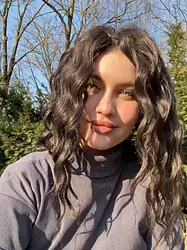 KikiWatson online show from February 2025 12:00:02 PM