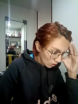 your red rose  online show from February 2025 09:23:01 PM