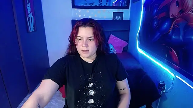 Snapshot of Nika_1_ chatting on December 2024 10:01:02 PM Nika 1 online show from December 2024 10:01:02 PM