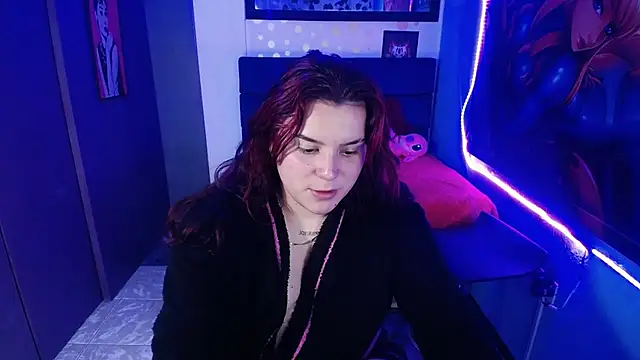 Snapshot of Nika_1_ chatting on December 2024 09:44:01 PM Nika 1 online show from December 2024 09:44:01 PM