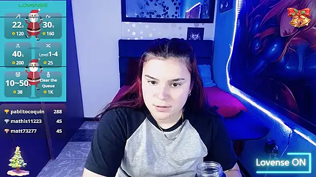 Snapshot of Nika_1_ chatting on December 2024 10:32:02 PM Nika 1 online show from December 2024 10:32:02 PM