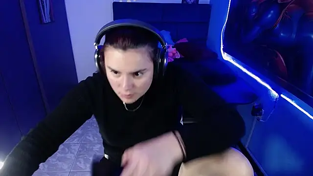 Snapshot of Nika_1_ chatting on December 2024 11:49:02 PM Nika 1 online show from December 2024 11:49:02 PM