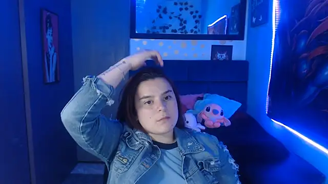 Snapshot of Nika_1_ chatting on January 2025 01:00:01 AM Nika 1 online show from January 2025 01:00:01 AM