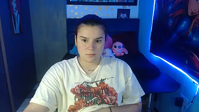 Snapshot of Nika_1_ chatting on January 2025 06:51:01 PM Nika 1 online show from January 2025 06:51:01 PM