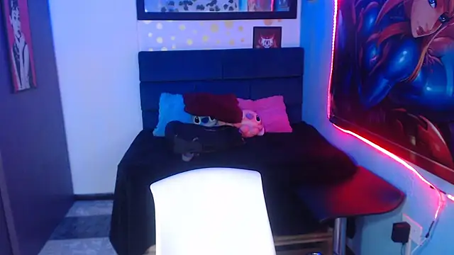 Snapshot of Nika_1_ chatting on January 2025 08:43:02 PM Nika 1 online show from January 2025 08:43:02 PM