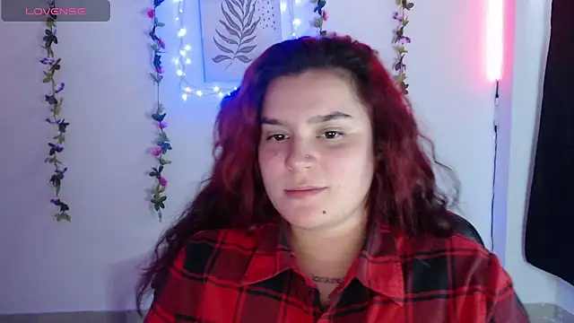 Snapshot of Nika_1_ chatting on February 2025 08:57:01 PM Nika 1 online show from February 2025 08:57:01 PM