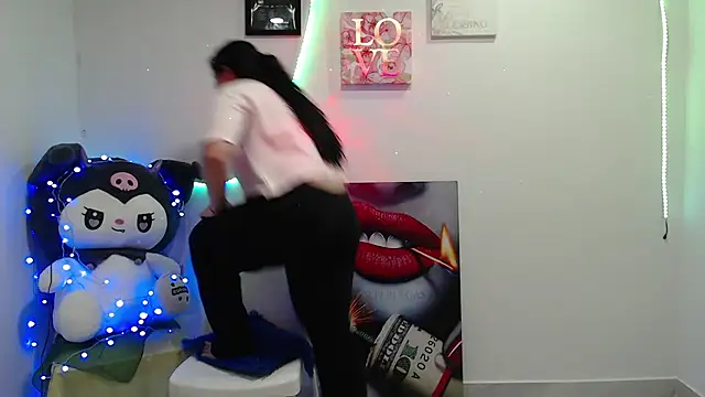 Snapshot of Nika_1_ chatting on March 2025 10:54:01 PM Nika 1 online show from March 2025 10:54:01 PM