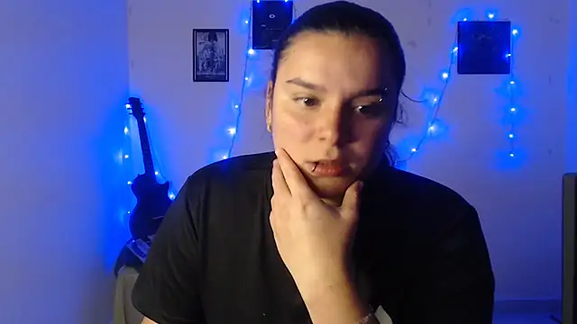 Snapshot of Nika_1_ chatting on September 2025 08:10:02 PM Nika 1 online show from September 2025 08:10:02 PM