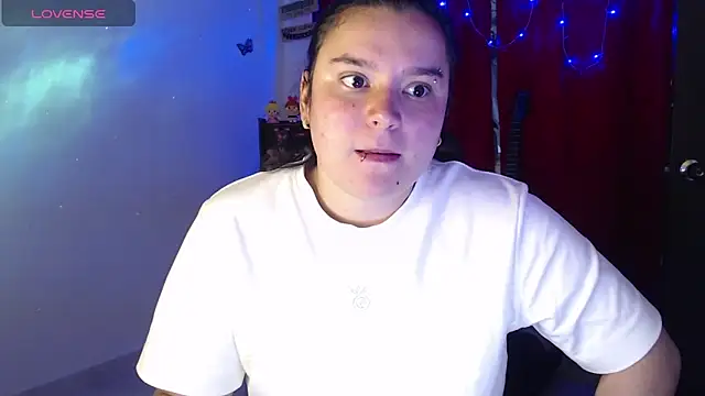 Snapshot of Nika_1_ chatting on October 2025 12:07:01 AM Nika 1 online show from October 2025 12:07:01 AM