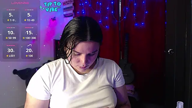 Snapshot of Nika_1_ chatting on October 2025 07:58:02 PM Nika 1 online show from October 2025 07:58:02 PM