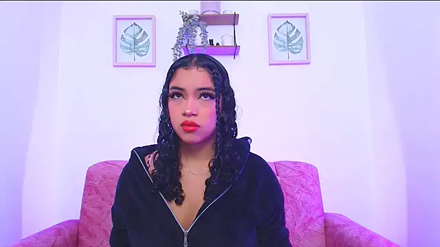 Sara Jhonson online show from December 2024 11:03:02 PM