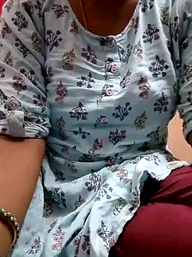 Snapshot of sneha_telugu_girl chatting on December 2024 09:18:02 AM sneha telugu girl online show from December 2024 09:18:02 AM