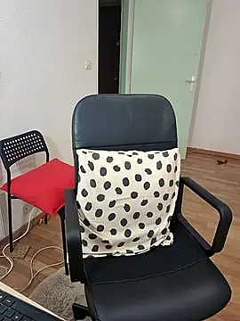 JennyCoquine online show from June 2026 08:30:01 AM
