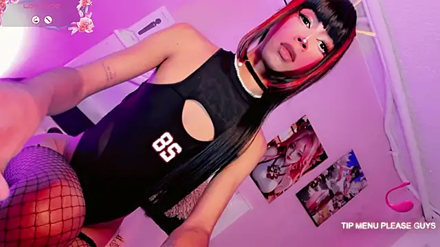Snapshot of Jadee_Ariell chatting on May 2026 12:00:01 PM Jadee Ariell online show from May 2026 12:00:01 PM