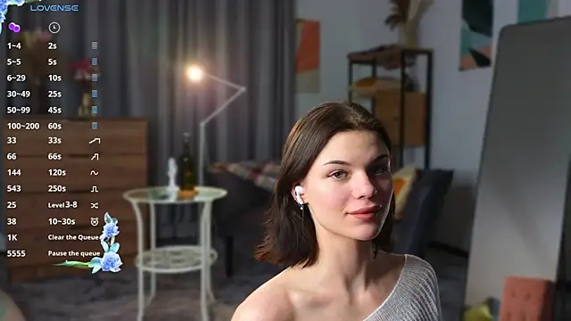 Snapshot of MimiLoll chatting on March 2025 01:37:02 AM MimiLoll online show from March 2025 01:37:02 AM